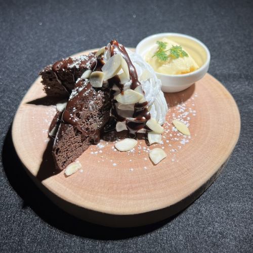 Belgian chocolate brownie with vanilla ice cream