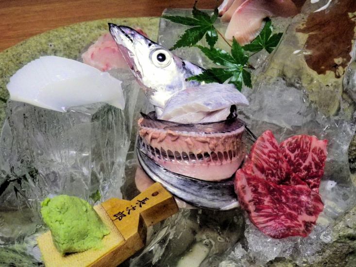 直接从当地的Minejima渔港购买新鲜的鱼！