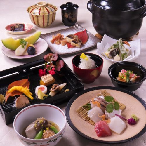 こだわりの素材をたっぷり使った本格的な京料理