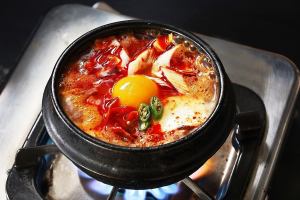 Sundubu Jjigae（豆腐Jjigae）