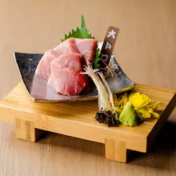Bluefin tuna fatty belly (otoro)