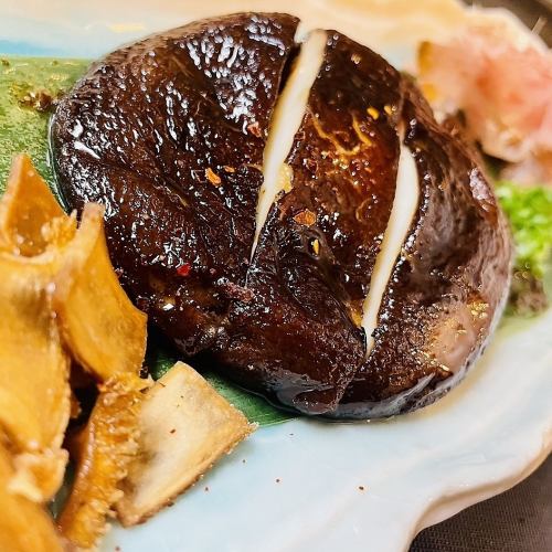 Oita Prefecture steak, shiitake mushrooms, butter and soy sauce