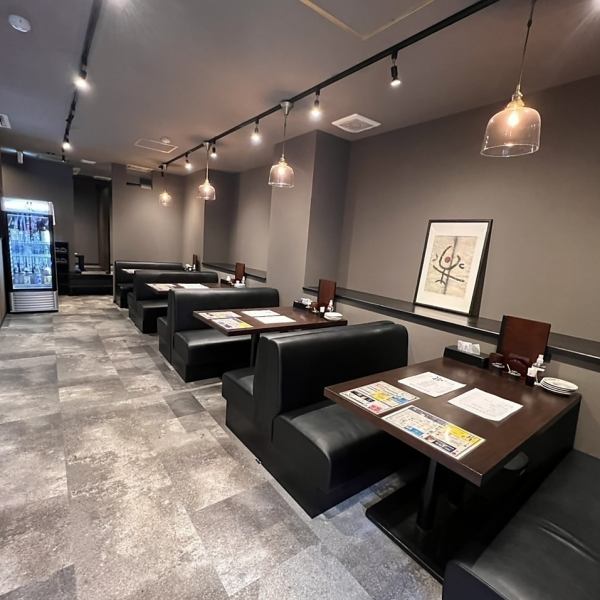 The box sofa seat for 4 people is spacious and you can relax and enjoy your meal.You can use it for various scenes such as dates, joint parties, company drinking parties, and banquets with friends.There is also a smoking room in the store, so it is also recommended for smokers.