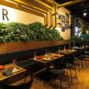 ブルワリー風の落ち着いた大人な空間