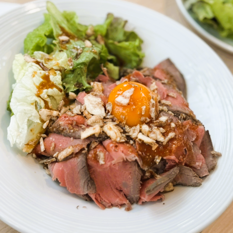 【ローストビーフ丼】