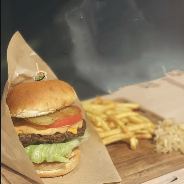 【特製チーズバーガー】