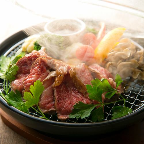 Smoked steak of fresh vegetables and domestic Japanese black beef