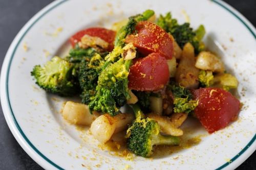 壱岐産　あこや貝と糸島沖農園季節野菜の鉄板焼き　カラスミがけ
