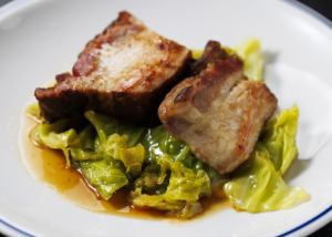 宮崎県産　きなこ豚の自家製ベーコンと朝倉キャベツのソッフォガード