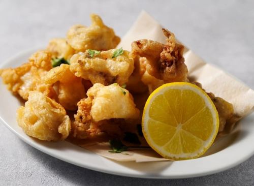 壱岐産　ヤリイカのフリット　レモン添え