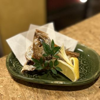 チビのどくろの素揚げ