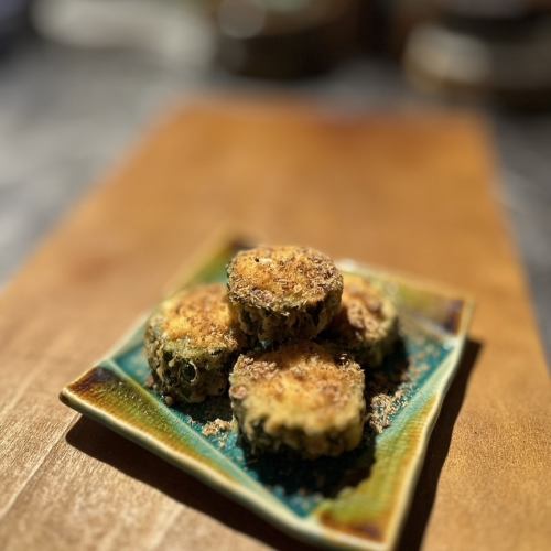 ゴーヤーとチーズの射込み揚げ