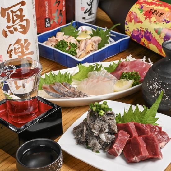 店主が自ら厳選した日本酒・焼酎を各10種以上ご用意！