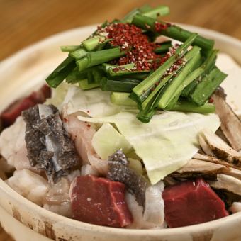 ≪身も心も温まる鍋付きコース♪≫【90分飲み放題付き：満足鍋ありコース】（税込5,000円）