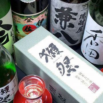 豊富な地酒・焼酎◇厳選プレミアム酒を含め全20種以上