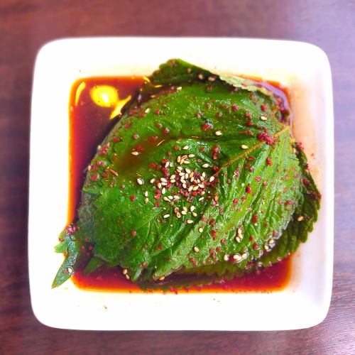 ゴマの葉の醤油漬け