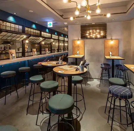 オシャレなハイチェア―席♪.※画像は系列店