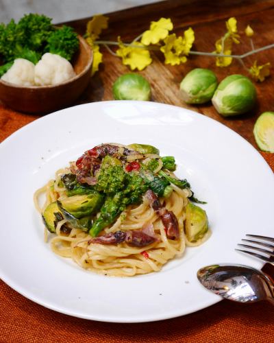 Spring fresh pasta, aglio olio peperoncini with firefly squid and spring vegetables