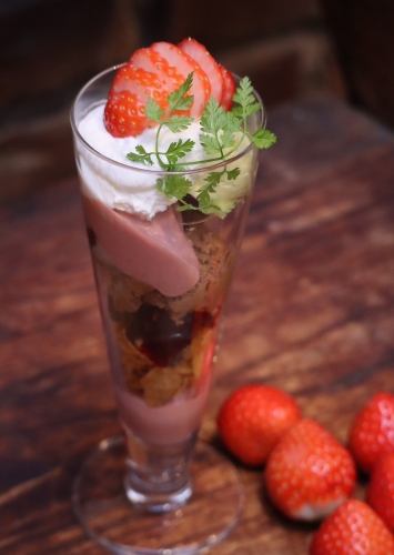 オアシスパフェ