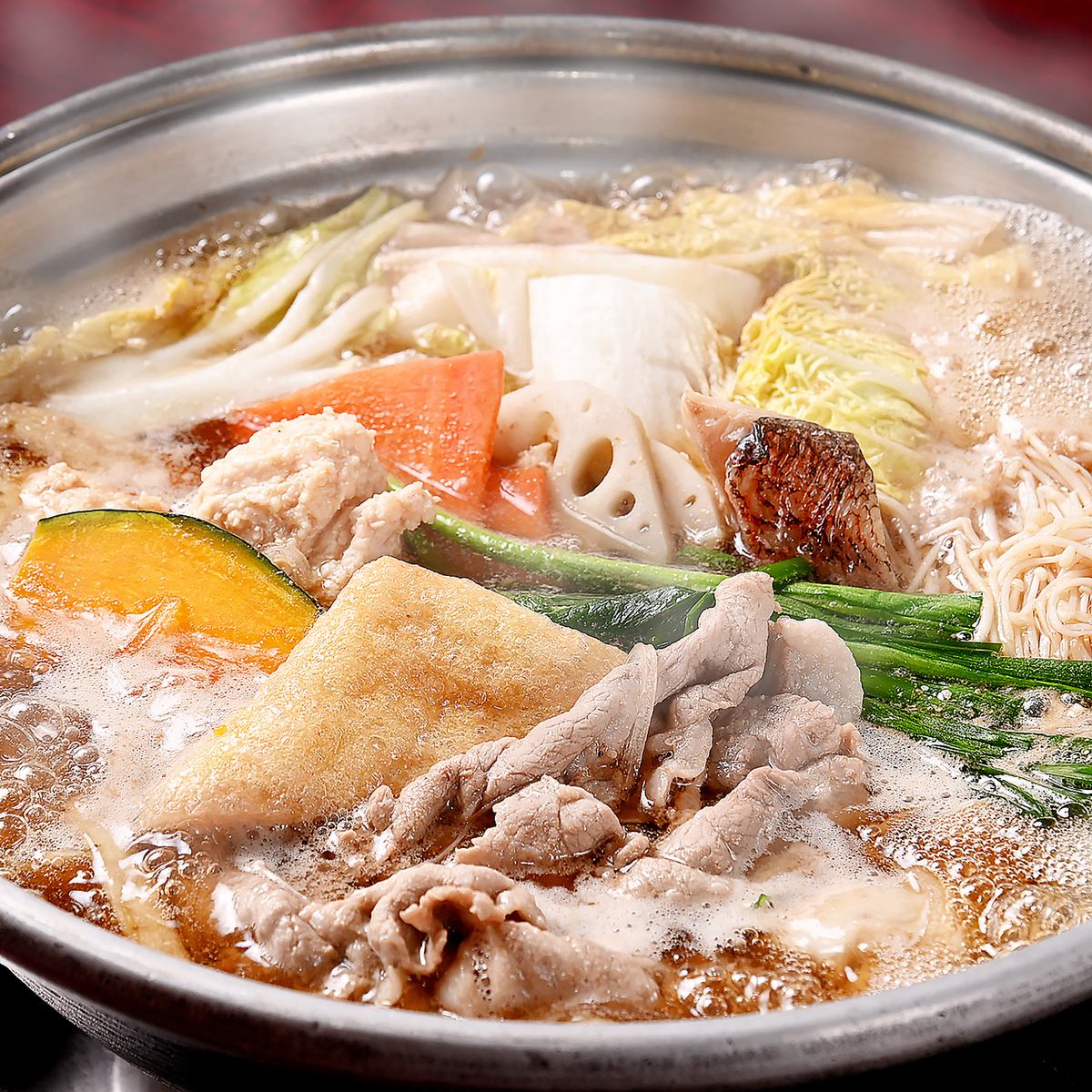 Our proud small chanko nabe! You can also take out ◎