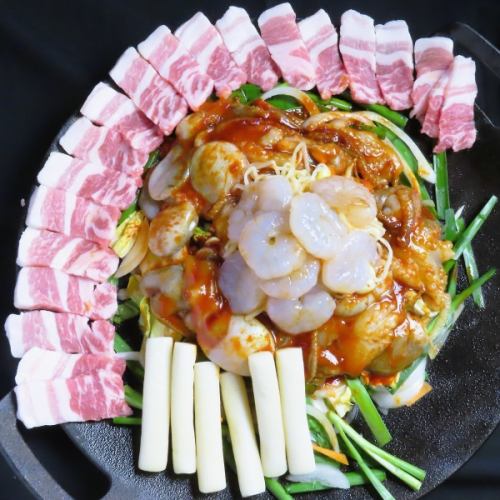 五花肉和虾肉卷