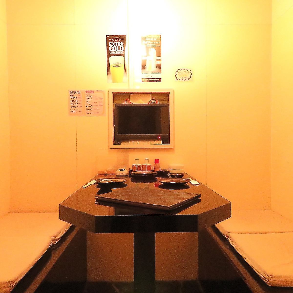 We have private rooms available for 2 people or more.