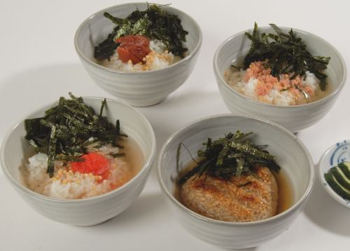 Ochazuke salmon / plum / seaweed