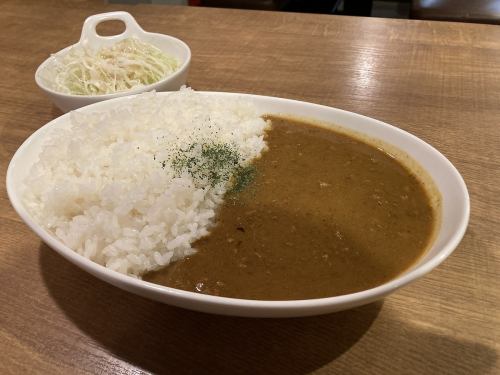 おすすめ★特製カレーライス～サラダ付～