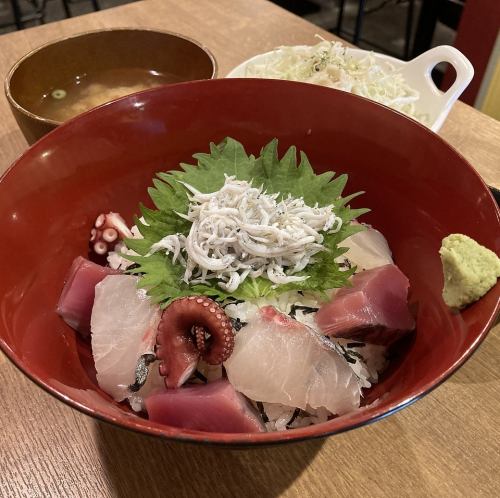 数量限定!!海鮮ちらし丼