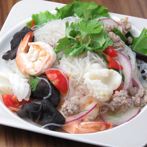 [Popularity] Yam Eunsen (seafood vermicelli salad) 700 yen ◎ Popular menu of repeaters at a reasonable price ♪