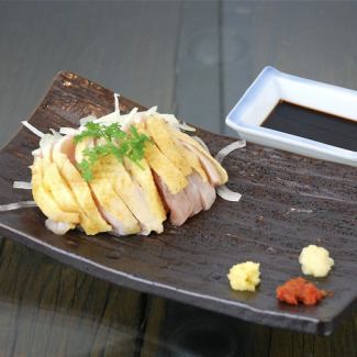 鹿児島名産　薩摩赤鶏のタタキ