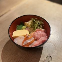 海鮮丼