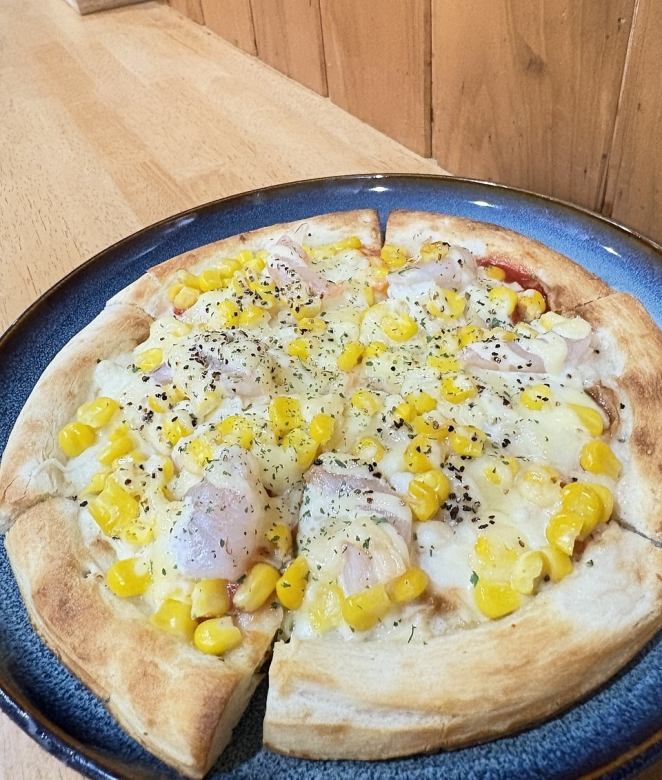エビマヨコーンピザ