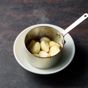 青森にんにくオイル