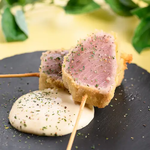 肉厚サクサクの串カツ！
