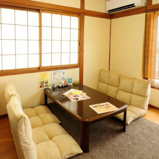 A tatami room where you can spend time in a "home-drinking" mood★Enjoy a peaceful banquet.