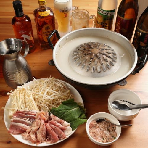 お肉、お野菜たっぷりでヘルシーなのに美味しい！『タイ式ムーガタ鍋』〆まで美味しく楽しめます◎