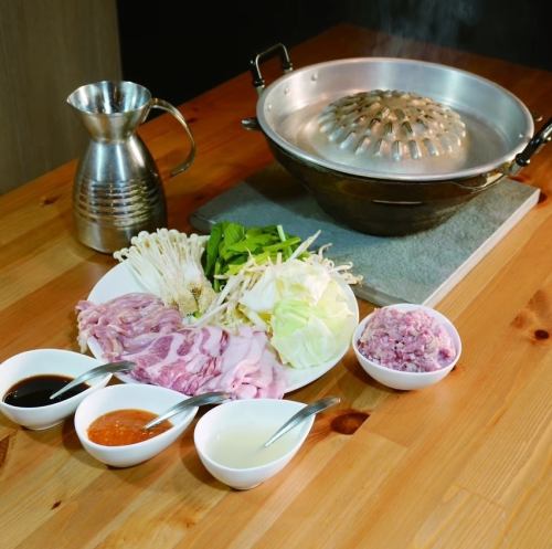 ムーガタ鍋 2人前