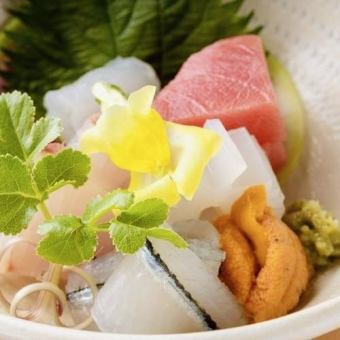 [Includes all-you-can-drink] 9 dishes in total ◇ Dai Kagura ~ 14,300 yen (tax included)