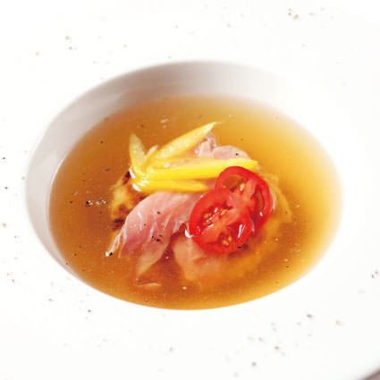 ・スープ・　ハモン・セラーノのオニオンスープ～グラタンの様に～