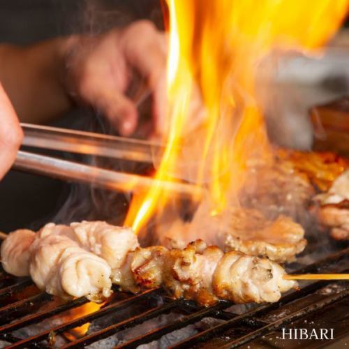 自信の炭焼き料理