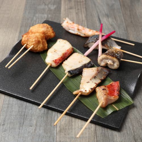 【当店おすすめ☆魚串】和食のお店で味わえる本格的な味を一口サイズで楽しめる贅沢な一品です!