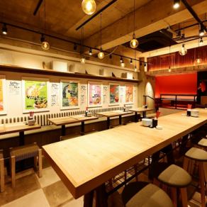 The standard table seats have a bright, homey feel, with carefully selected lighting.Perfect for dates and drinking parties ♪ *We will prepare seats according to the number of people! Please feel free to contact us.