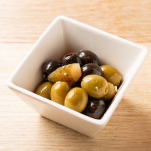 Snack olives