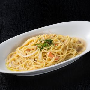 Crab paste cream pasta