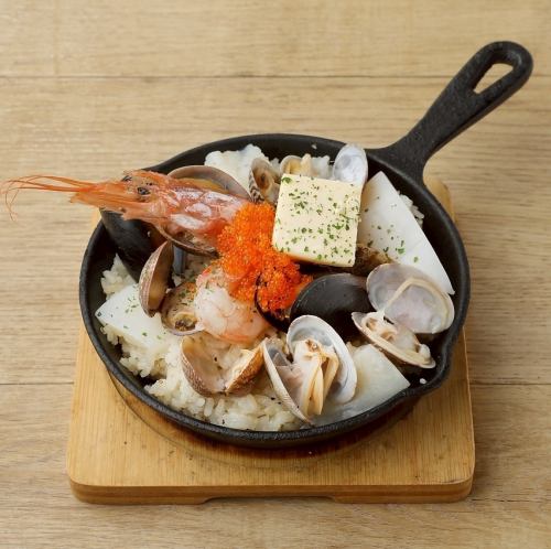 魚介のガーリックライス