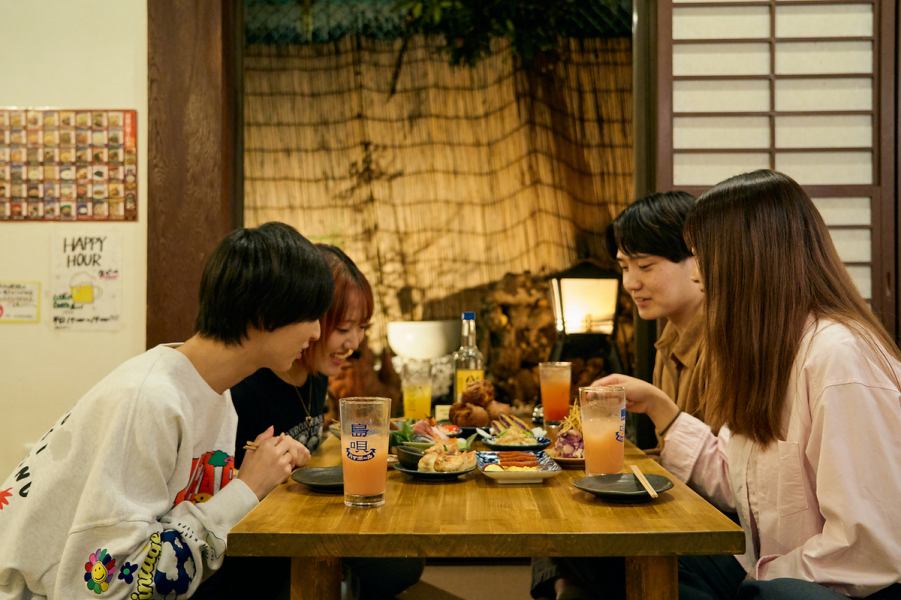 크고 작은 연회 예약 받고 중!! 오키나와의 맛을 즐길 수있는 코스를 4000 엔 ~ 5000 엔에서 준비.음료 무제한이므로 간사도 안심입니다 ♪ 전세도 할 수 있으므로 부담없이 문의하십시오.