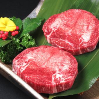 我们引以为傲的美食…【很受欢迎】特选厚片盐舌2,400日元*数量有限