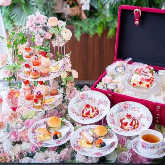 [★A space surrounded by flowers★] Toast drink/free tea/flower cake