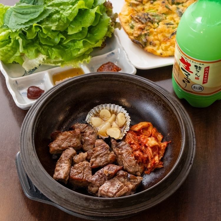 美食和氛围评价很高◎与家人一起享受美味的韩国料理